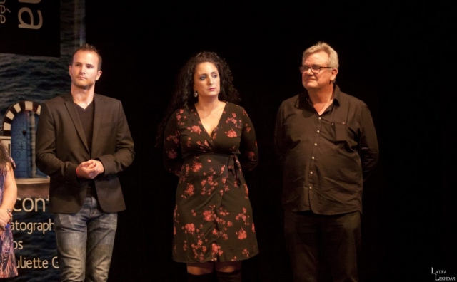 Stéphane Revello, Conseiller municipal délégué à la culture et à l'événementiel, Laura Scibetta et Hubert Corona, de l'association Cinéactions.