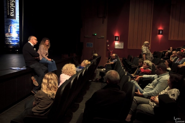 Charles Scibetta, Maire de la ville de Carros et Meryem Benm'Barek réalisatrice du film marocain "Sofia" lors du débat avec le public